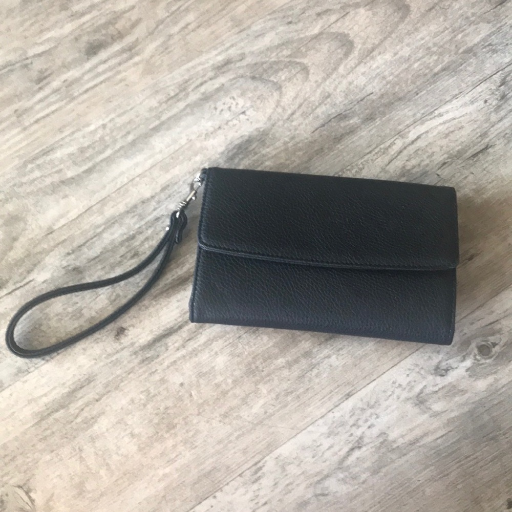Black Wristlet
